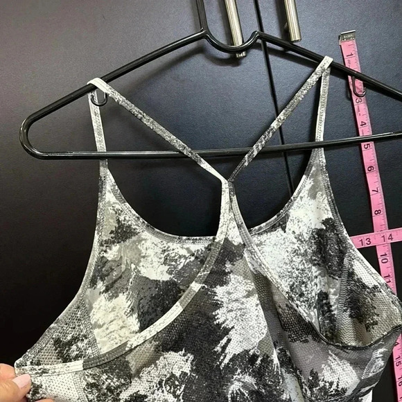 Nike Dri-Fit Sheer Thin strap Y-back,pattern, athletic tank top - Picture 1 of 6